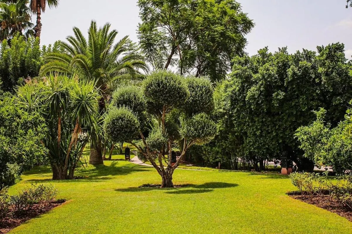 Park Villa, 8 Suites, Pool, 10Mn From Gueliz Marrakesh Villa